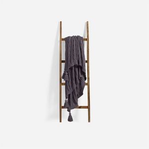 Oferta de Manta Knitted Samina Charcoal 150 x 200 cm por $59990 en Rosen