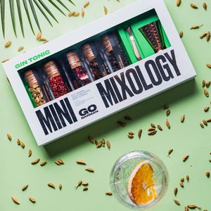 Oferta de Mini Mixology Kit Gin Tonic Grab&Go por $39990 en Kitchen Center
