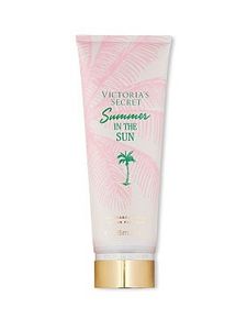 Oferta de Forever Summer Fragrance Lotion por $7932 en Victoria's Secret
