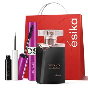 Oferta de Set Perfume Vibranza Addiction + Delineador líquido Eye PRO + Máscara Mega Full Size por $38640 en Ésika