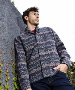 Oferta de Sweater hombre nórdico botones por $9990 en Tricot