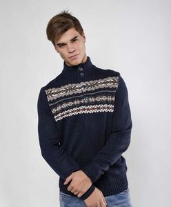 Oferta de Sweater hombre nórdico botones por $11990 en Tricot