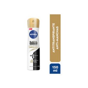 Oferta de Desodorante Spray Nivea Black & White Toque De Seda 150ml por $3990 en Salcobrand
